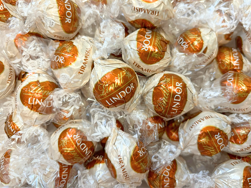 Tiramisu Milk Chocolate Lindt Lindor