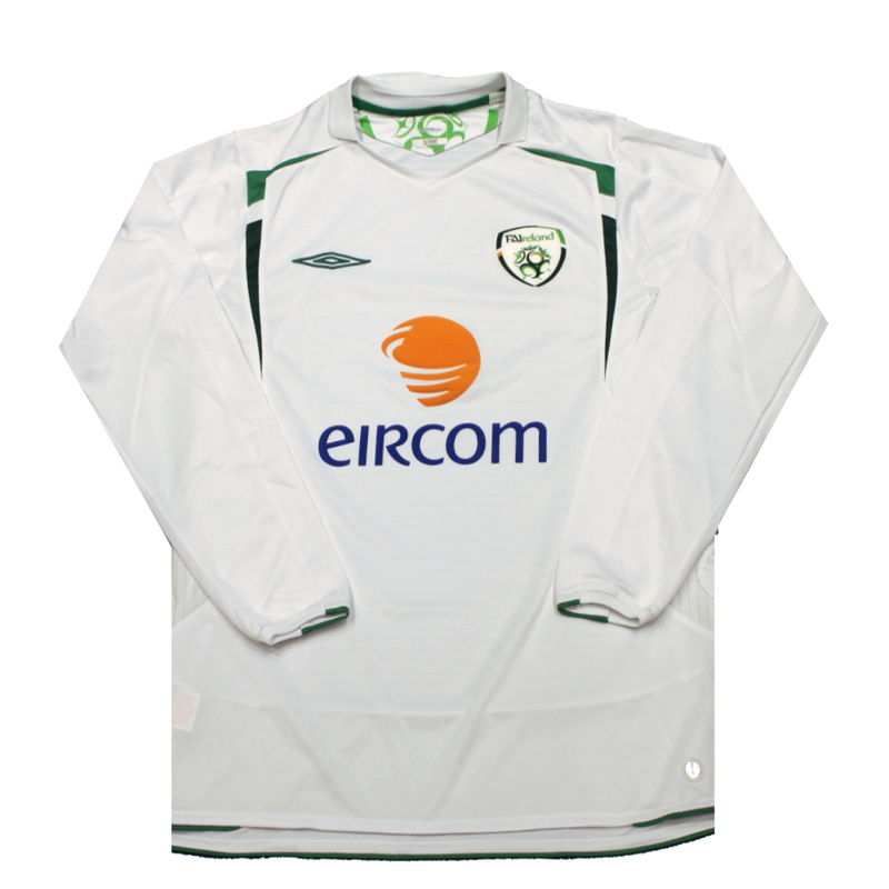 Republic of Ireland 2006-2008 Away Shirt (Excellent) M