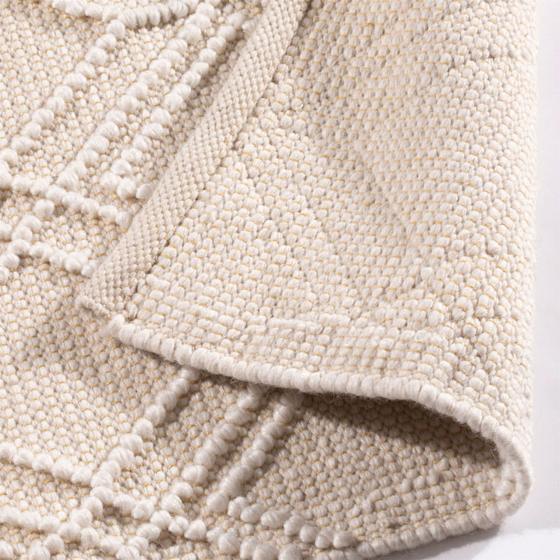 Blenheim Diamond 100% Pet 120x170cm Cream Rug