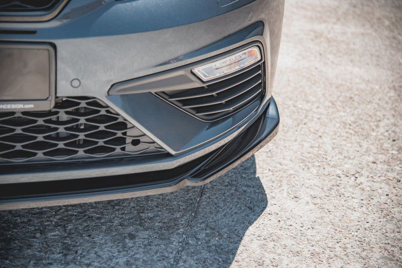 Maxton Design - FRONT SPLITTER V5 SEAT LEON CUPRA/ FR MK3 FACELIFT (2017-2019)