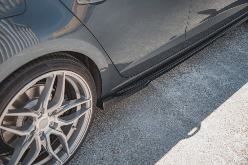 Maxton Design - SIDE SKIRTS SPLITTERS V4 SEAT LEON CUPRA/ FR MK3 FACELIFT (2017-2019)