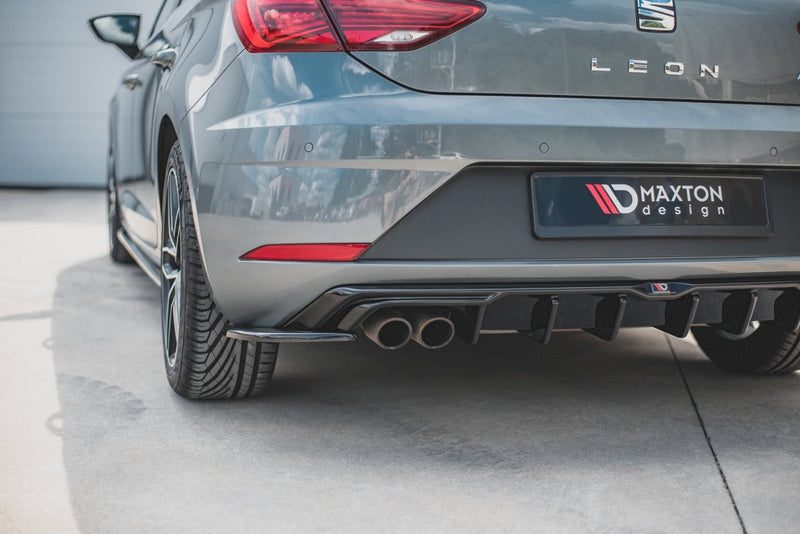 Maxton Design - REAR SIDE SPLITTERS SEAT LEON MK3 FR FACELIFT (2016-2020)