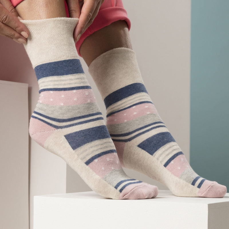 6 Pack Ladies Non Elastic Novelty Design Socks