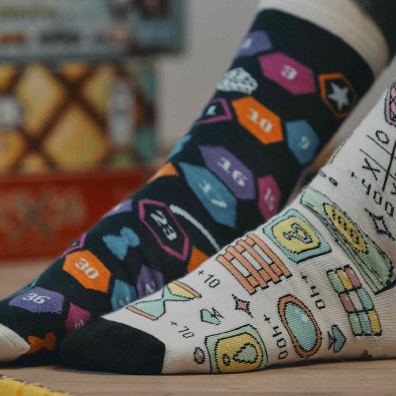 1 Pack Unisex Mismatched Novelty Odd Socks - Board Games
