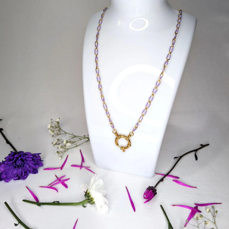 Sharna Twisted Paperclip Necklace