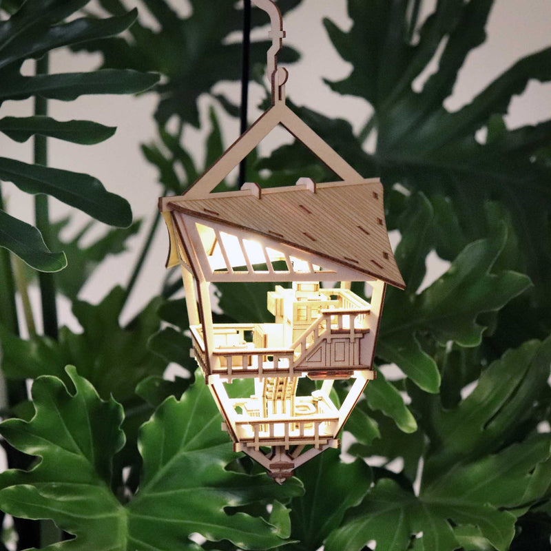 Sky Lodge + Free USB Light