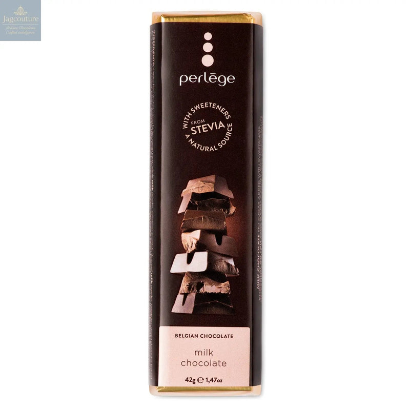 Solid milk chocolate bar