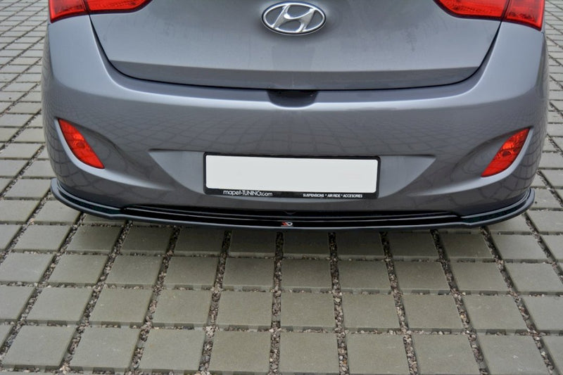Maxton Design - CENTRAL REAR SPLITTER HYUNDAI I30 MK2 (2011-2017)
