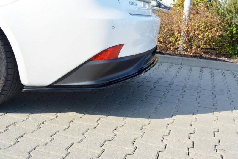 Maxton Design - Central Rear Splitter Lexus IS 300H Mk3
