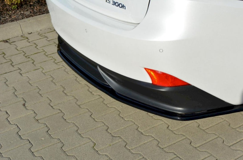 Maxton Design - Central Rear Splitter Lexus IS 300H Mk3