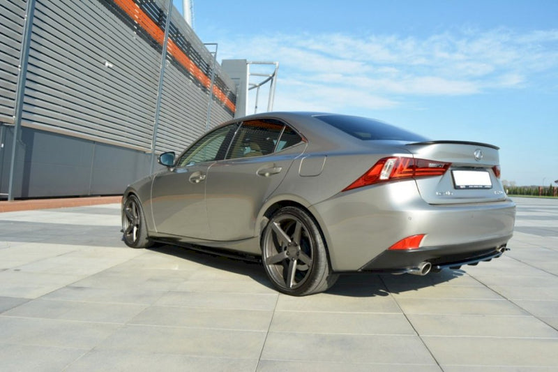 Maxton Design - CENTRAL REAR SPLITTER LEXUS IS 200T MK3 (WITH VERTICAL BARS) (2013- 2016)