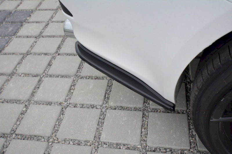Maxton Design - REAR SIDE SPLITTERS LEXUS IS MK2