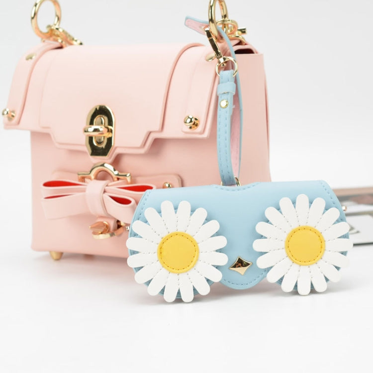 Cute And Funny PU Sunglasses Case Portable Glasses Case With Hanging Buckle, Flowers (Lake Blue Color Matching), Mengbao (Gray Stitching), Cat Girl (Red Frame), Red Love, Big Eyes (Gray), British Style (Stripe Contrast), Red Love Cat Girl, Bat (Black)...