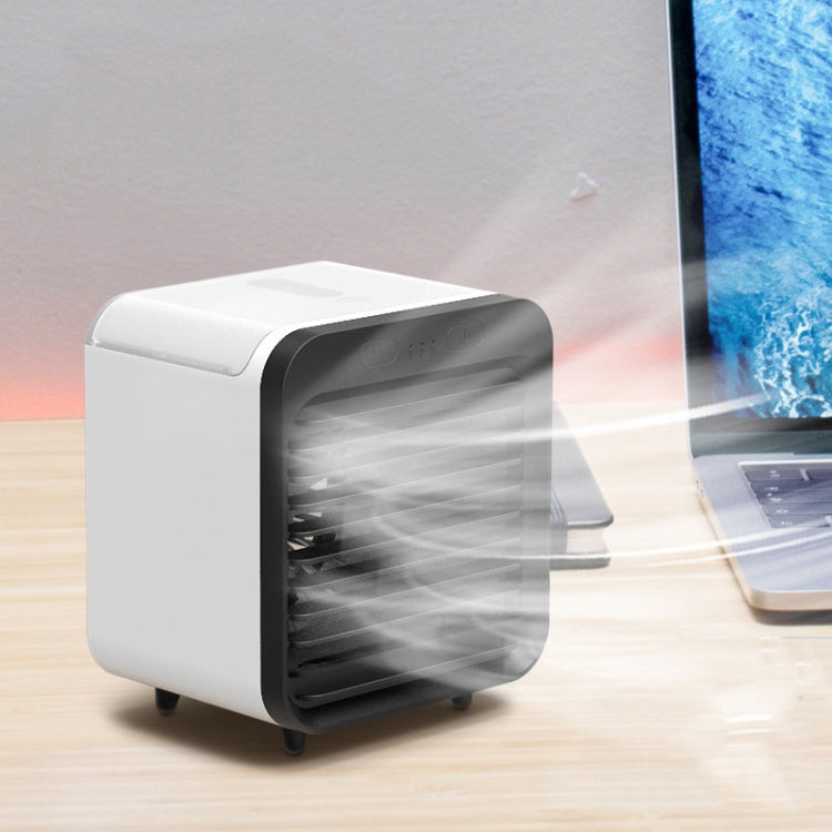 Desktop Humidification Spray USB Water-cooled Fan, Green, Black and White