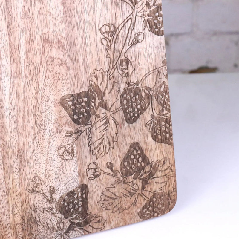 Thaniya Mango Wood Chopping Board Strawberry Design