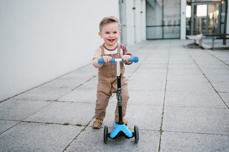 Kidwell UNO Blue & City 3-Wheel Balance Scooter with LED Light-Up Wheels – Kids Ages 3+
