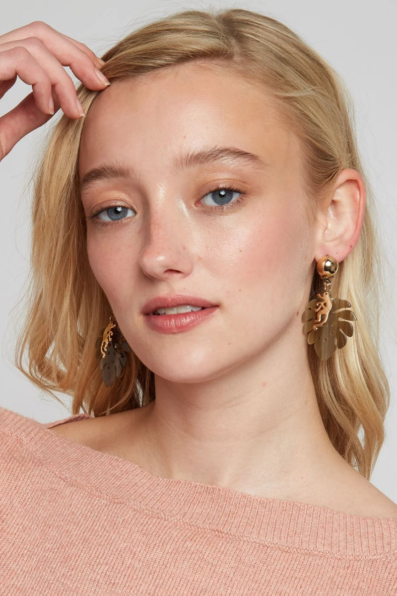 Louche Monkey Leaf Pendant Earring