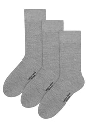 V0671374522_0.jpg