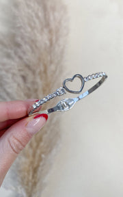 ikrush-zaina-diamante-bangle-with-love-heart-detail-1671205882IMG-3613.jpg
