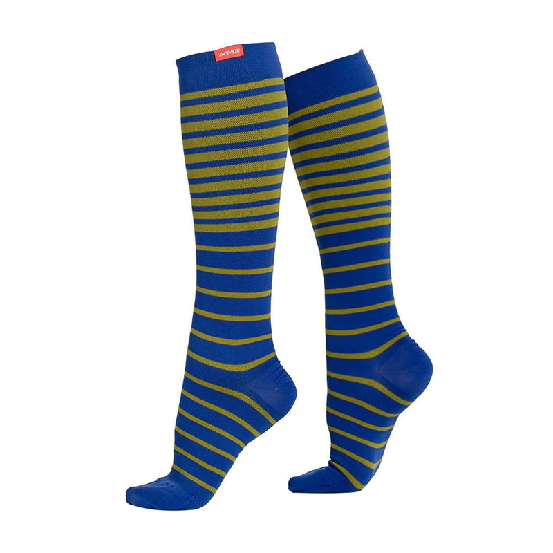 1 Pack Wide Calf Nylon Graduated Compression Socks | 15-20 mmHg