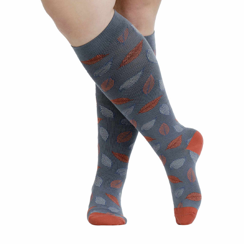 1 Pack Wide Calf Cotton Graduated Compression Socks | 20-30 mmHg