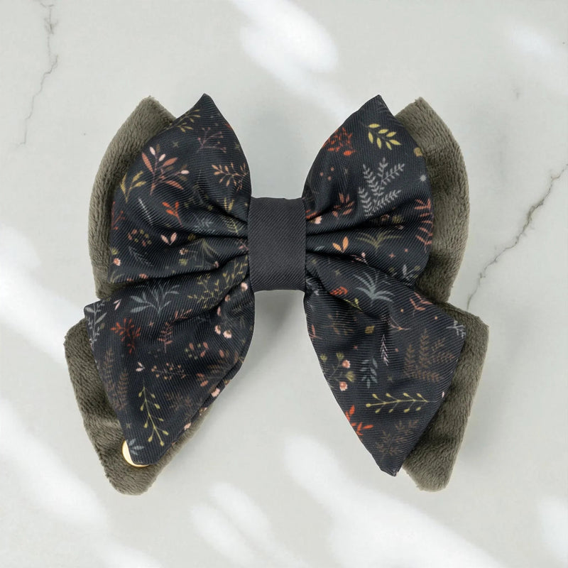 Wyld Cub - Dog Butterfly Bow Tie: Chiswick Ravenwood