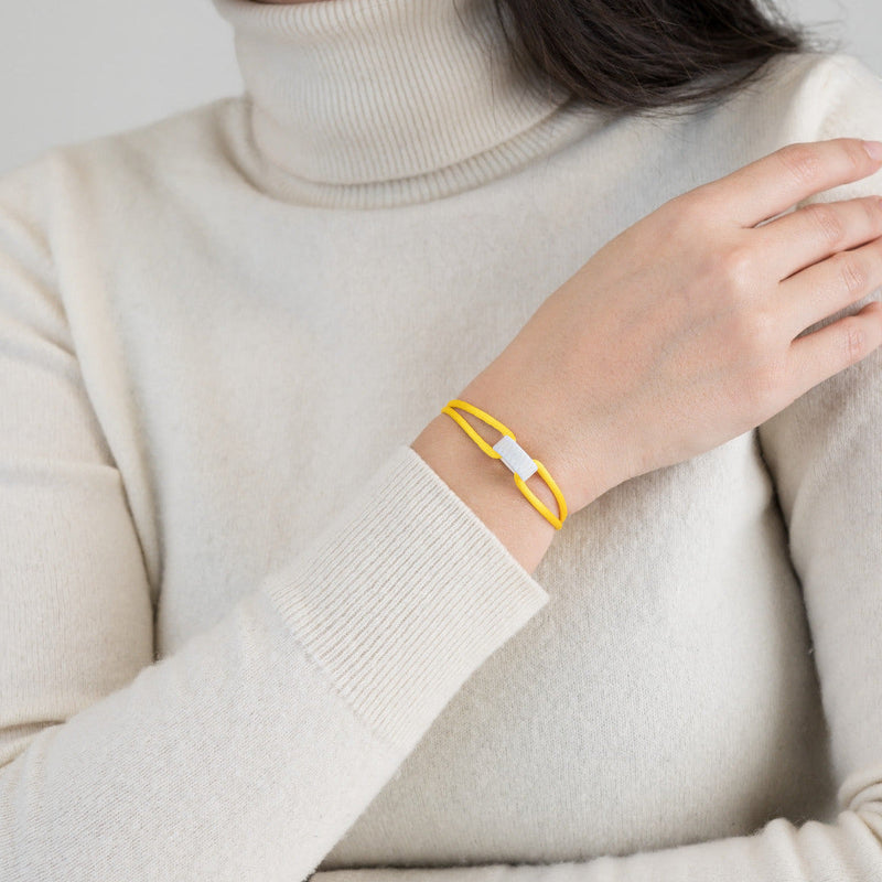 Snow Regent Cord Bracelet