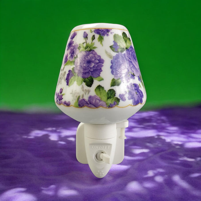 FLORAL NIGHTLIGHT