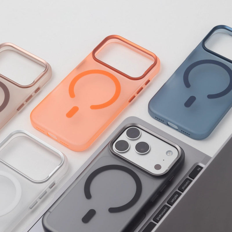 Frosted Magnetic Suction Suitable For 17promax Phone Case PC Skin Feeling Drop-resistant