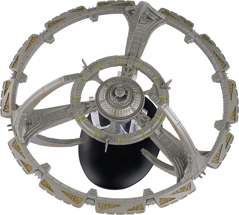 #17 Deep Space 9 XL EDITION Model Diecast Ship Special Issue DS9 (Eaglemoss / Star Trek)