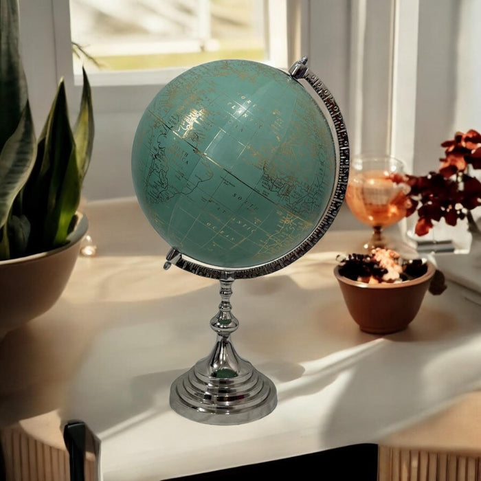 53cm DECORATIVE GLOBE