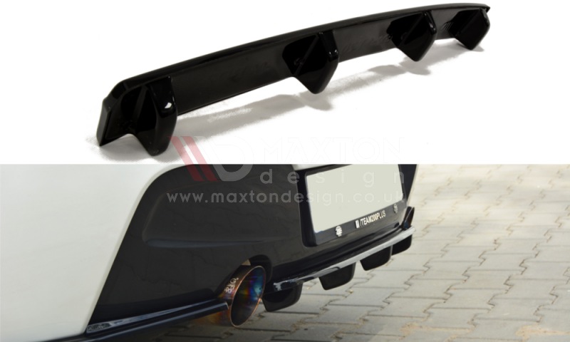 ** CLEARANCE ** Maxton Design - Central Rear Splitter (Vertical Bars) BMW 1 F20 / F21 (NO RETURN)