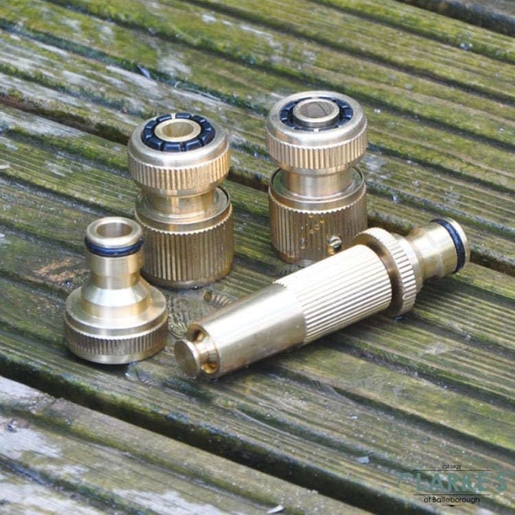 4 Piece Brass Hose Fitting Set with Spray Nozzle & Tap Adaptor
