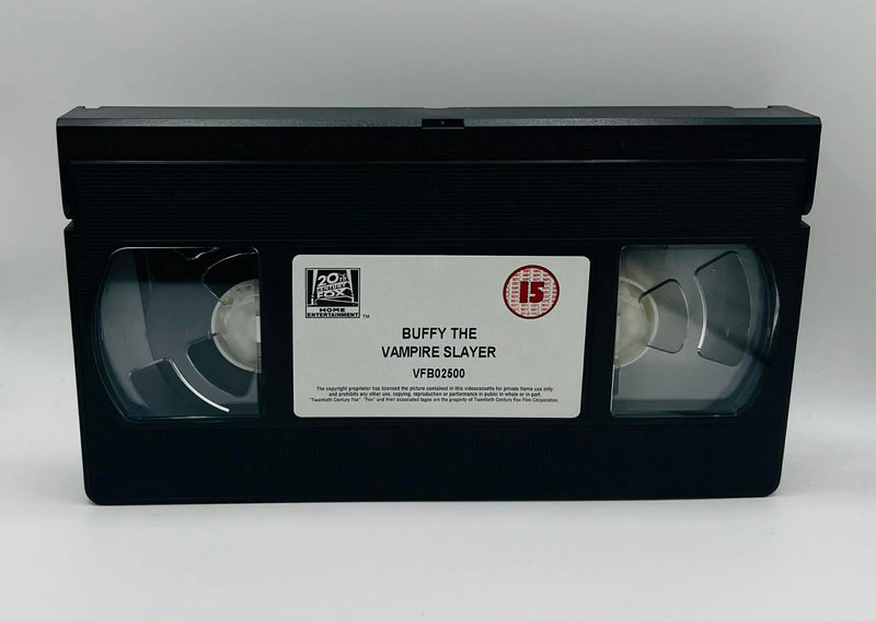 Buffy The Vampire Slayer The Movie (15)
