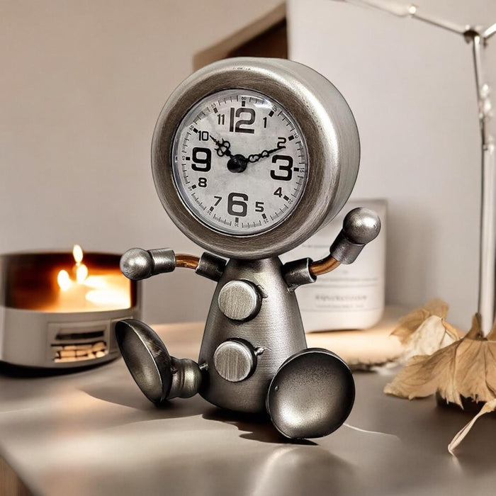 19CM TABLE CLOCK - fun design