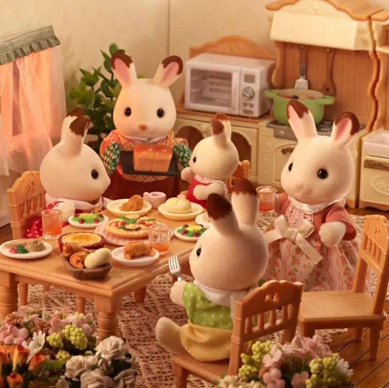 Sylvanian Families Chocolate Rabbit Family Toy Playset for Ages 3 & Up