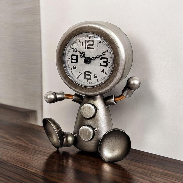 19CM TABLE CLOCK - fun design