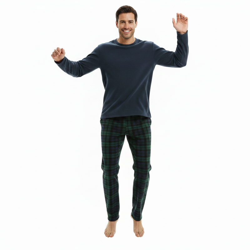 Green Fleece Pyjama Set – Experience Ultimate Comfort and Relaxation