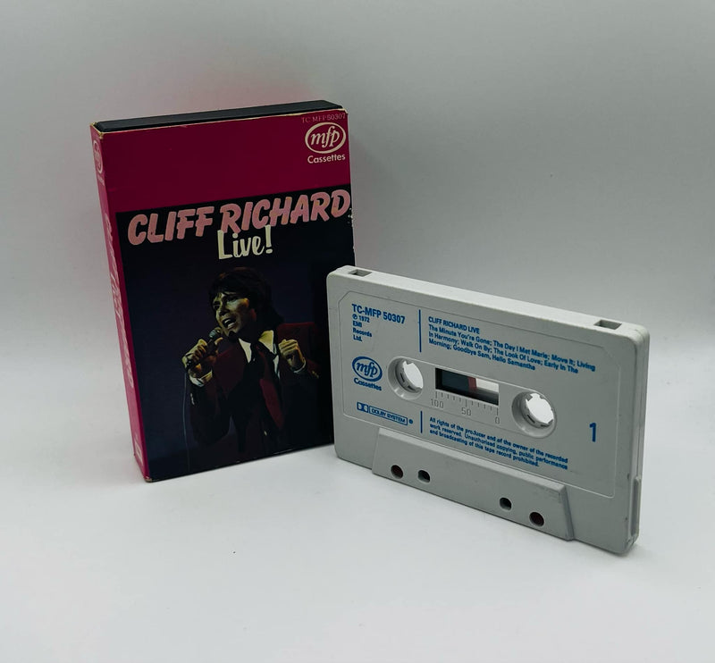 Cliff Richard (Live)