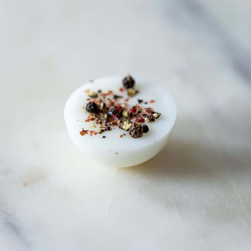 Dark Honey with Pepper Wax Melt Domes