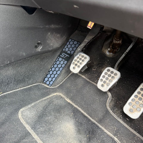 Car Enhancements UK - Dead Pedal (Multiple Designs & Colours) - Ford Focus MK3 / 3.5 All Models (2010-2018)