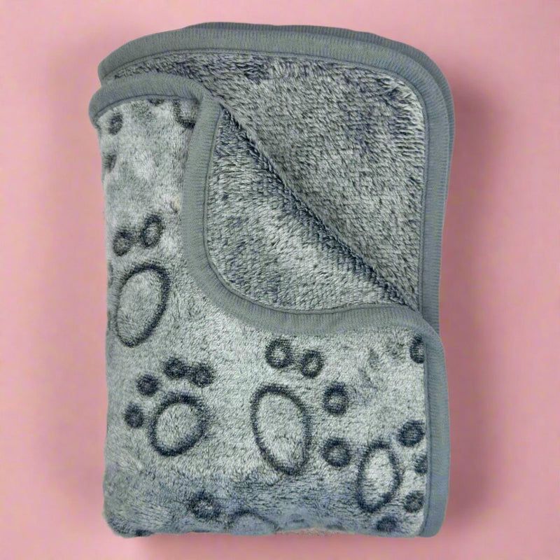 PupClub Dog Dog Blanket - Grey Paws