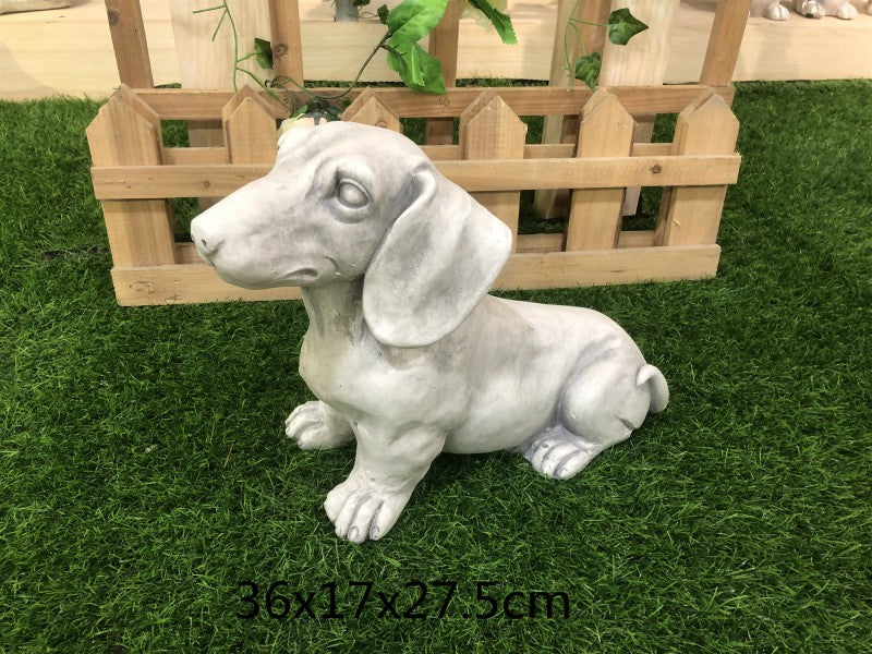 36X17X26CM SITTING DOG
