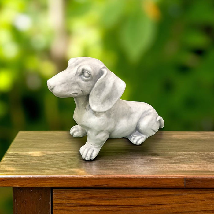 36X17X26CM SITTING DOG
