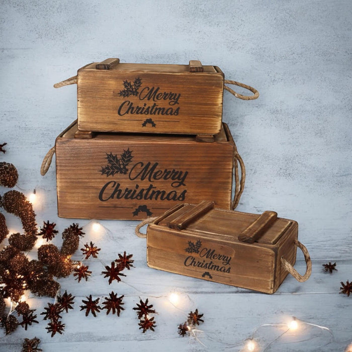 SET 3 WOODEN CRATES WITH LIDS ROPE HANDLES