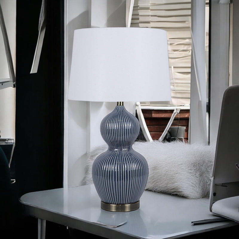 39CM LAMP AND SHADE