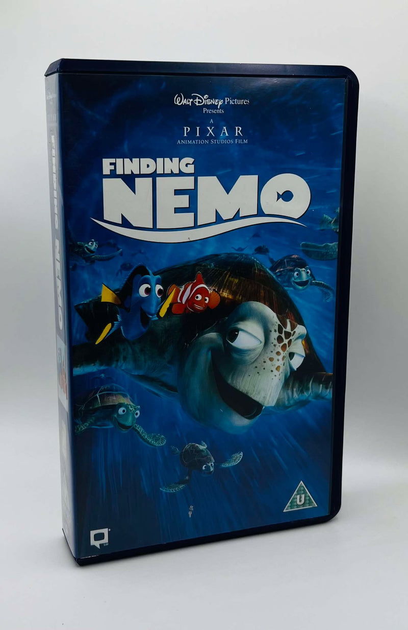 Finding Nemo (U)