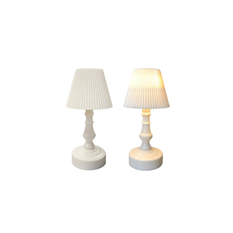 Mini Led White Plastic Battery Operated Vintage Style Nightstand Table Lamp
