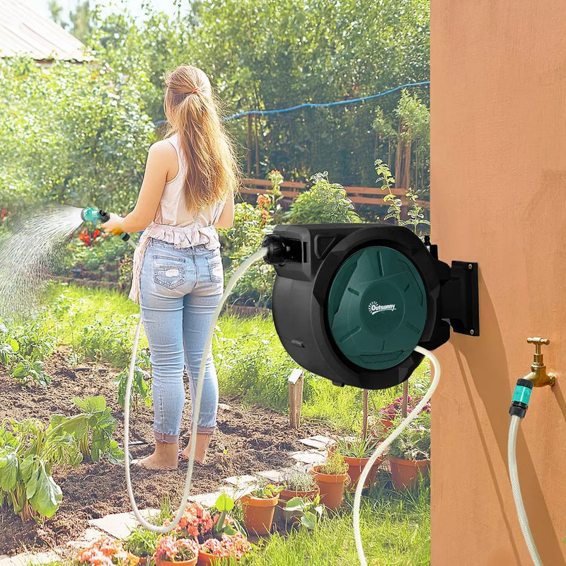 Outsunny Retractable Hose Reel Wall Mounted, 30 Garden Hose Pipe Reel with Lock, Auto Rewind, 7 in 1 Spray Nozzle, Includes Wall Fixings, 180° Swivel, Outdoor Watering, 59 x 23 x 42 cm, Green