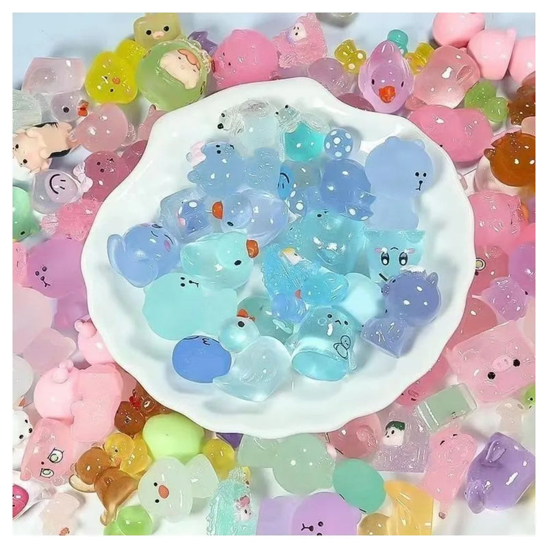 100Pcs Mini Luminous Resin Animals Glow In The Dark Mini Resin Animals Mixed